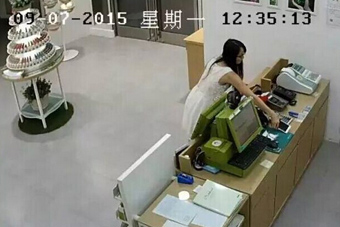 陈伟霆迪丽热巴爱情时尚大片曝光 画面唯美甜