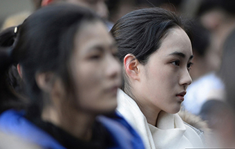 北影2016年艺考开考 美女帅哥云集- 新华网海