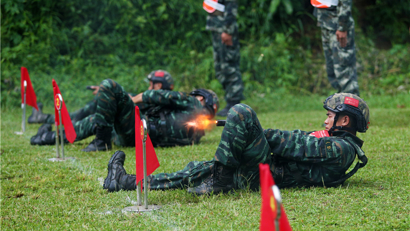 帥氣十足！武警實彈射擊比武火力全開