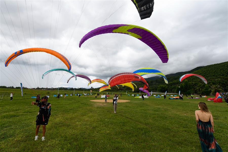 2020年环海南岛飞行大赛滑翔伞定点赛落幕